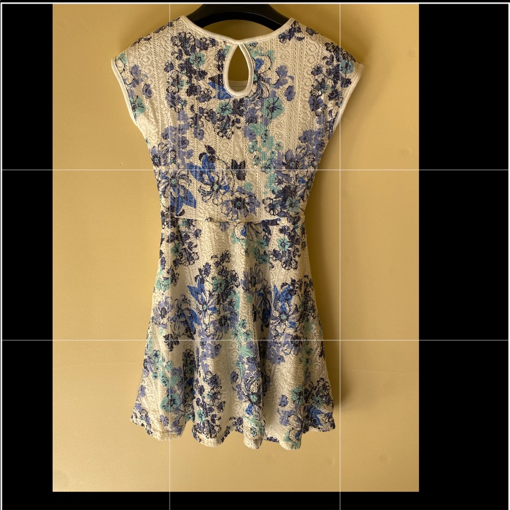 Crotchet blue dress